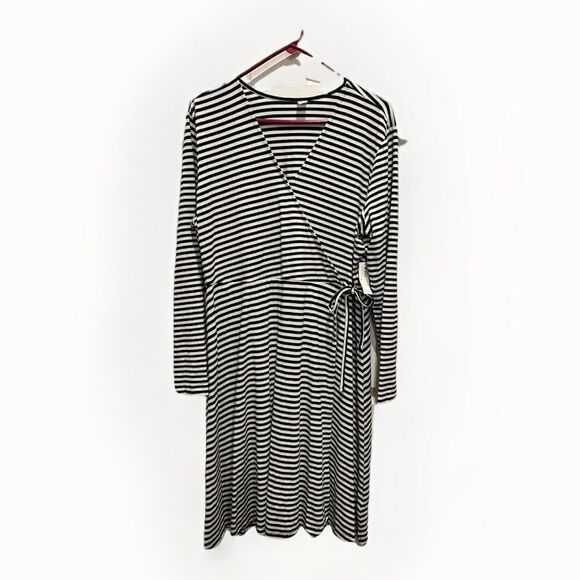 Old Navy Black And White Striped Wrap Dress Below Knee Tie Belt size XL NWT - Picture 1 of 7